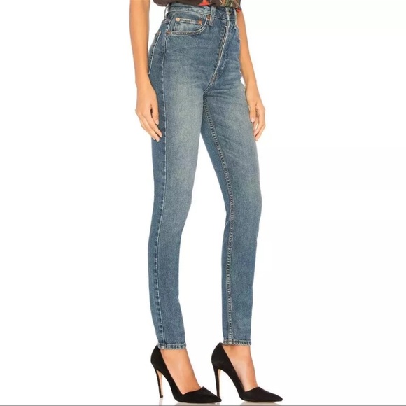 RE/DONE Originals Ultra High Rise Skinny with Stretch in Medium Dusty - Picture 2 of 13